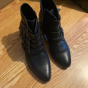 Steve Madden Billey Short Boots